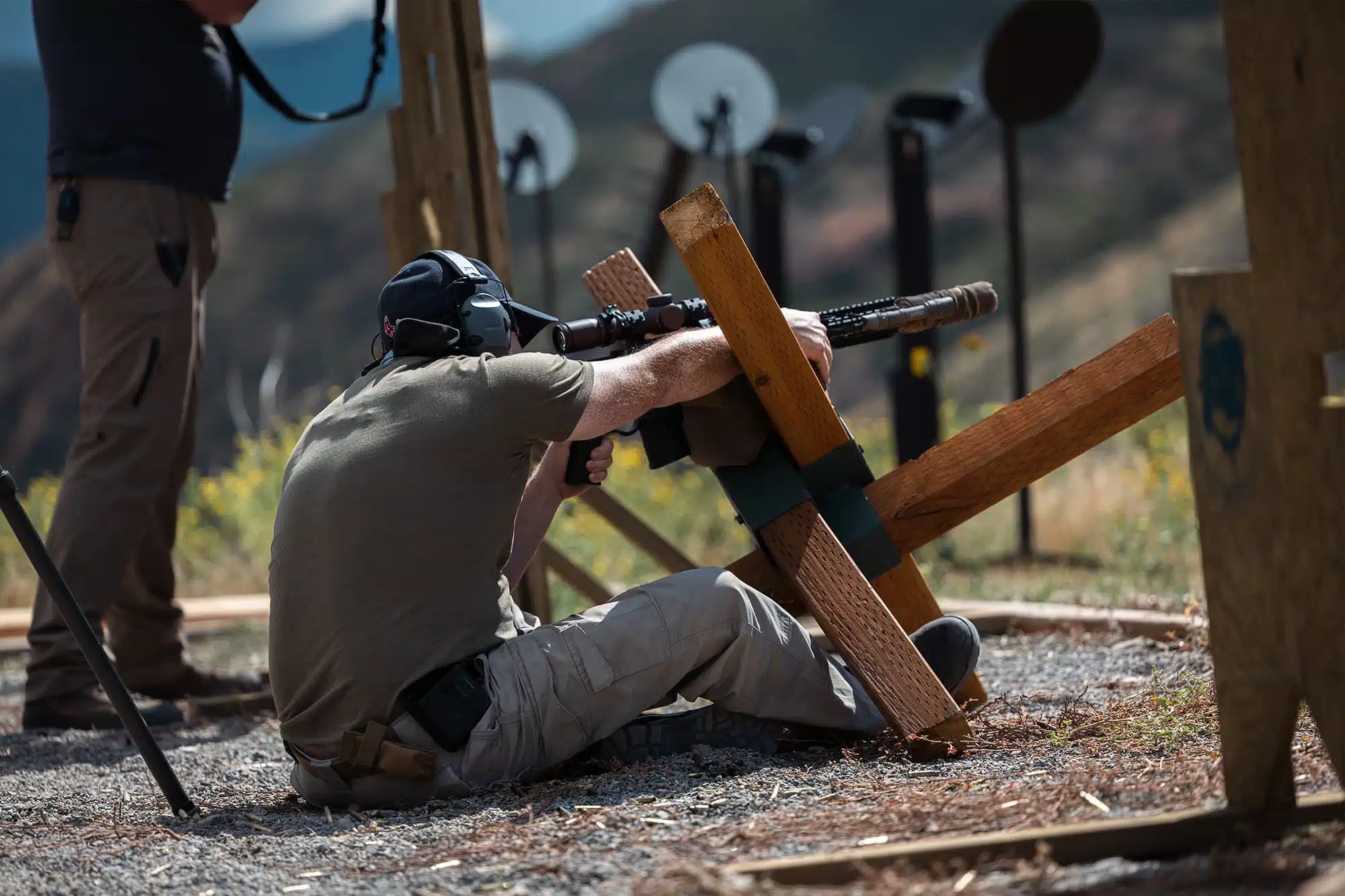 Police officer training on tank trap at LETC